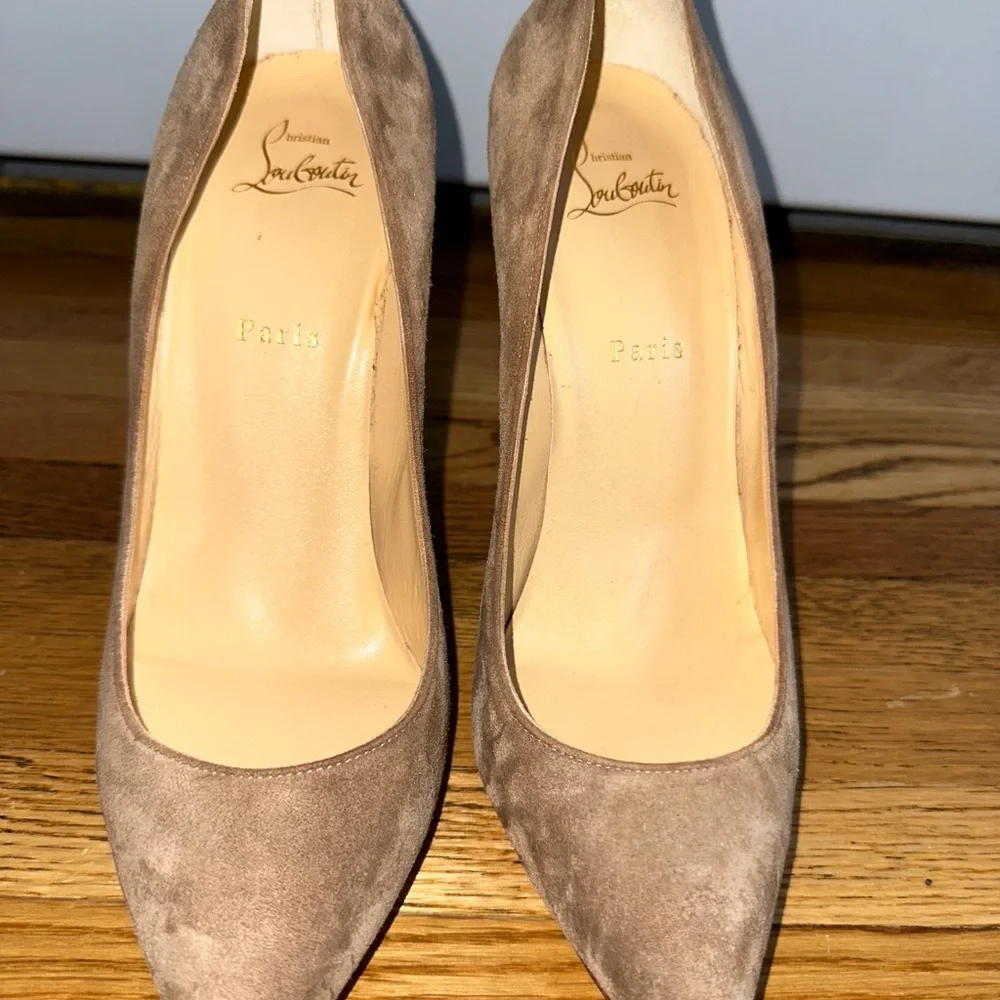 Christian Louboutin Suede Pigalles 100 pumps - Picture 2 of 4